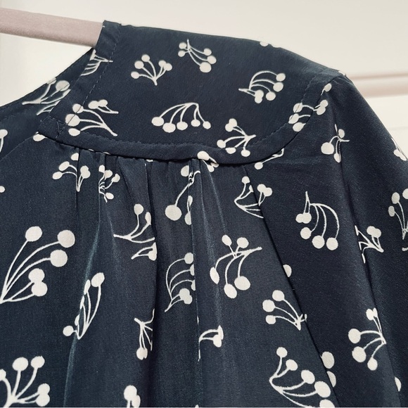 Gap Black Ivory Cherry Print Blouson Pockets Lightweight Popover Mini Dress - Picture 8 of 12